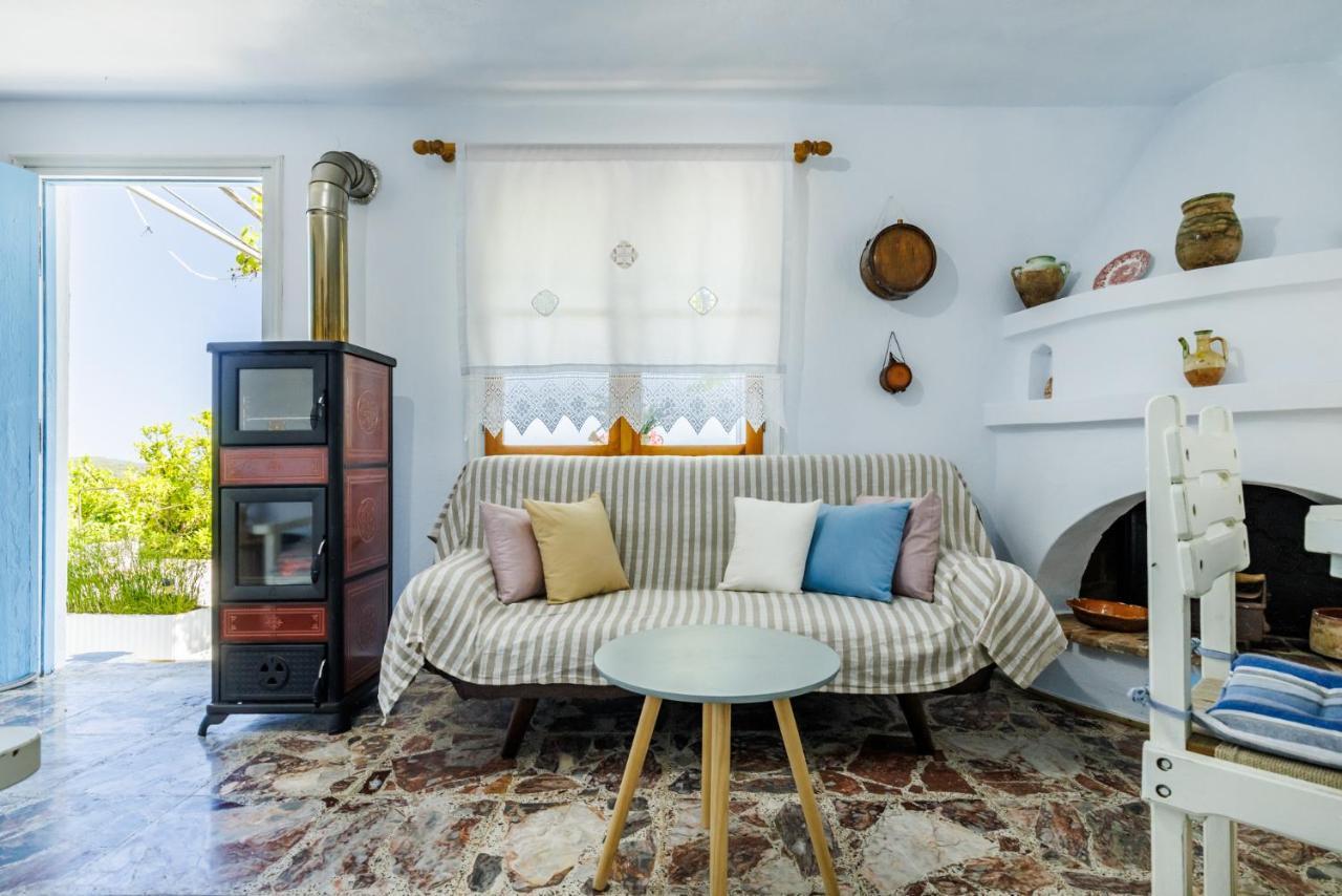Christina'S Cottage سكوبيلوس تاون المظهر الخارجي الصورة